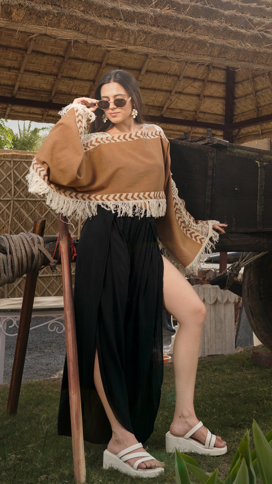 Sand loom fringe top