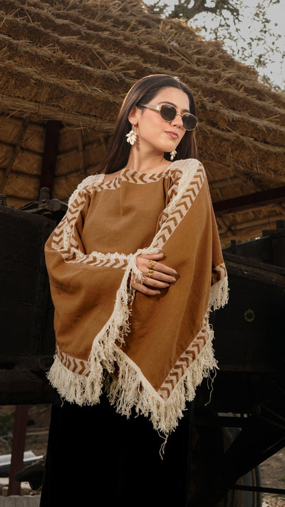 Sand loom fringe top
